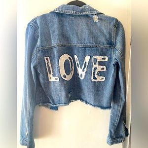 🔹 LOVE denim jacket 🔹